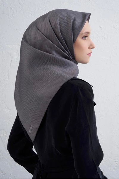 Armine 37 Eșarfă din mătase twill 9415D