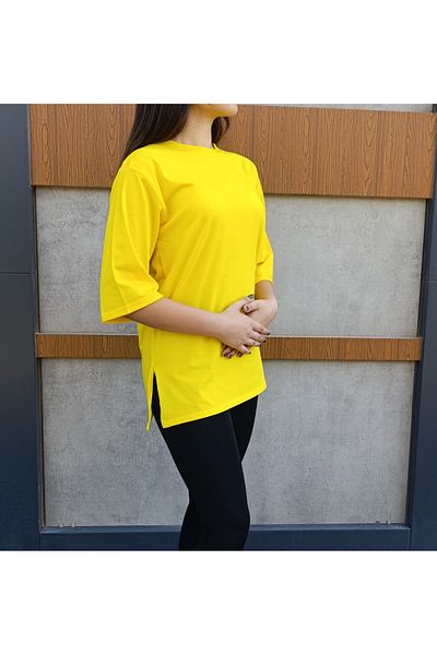 siyalife Crew Neck Plain Half Sleeve Casual Cut Oversize T-Shirt with Slit Detail