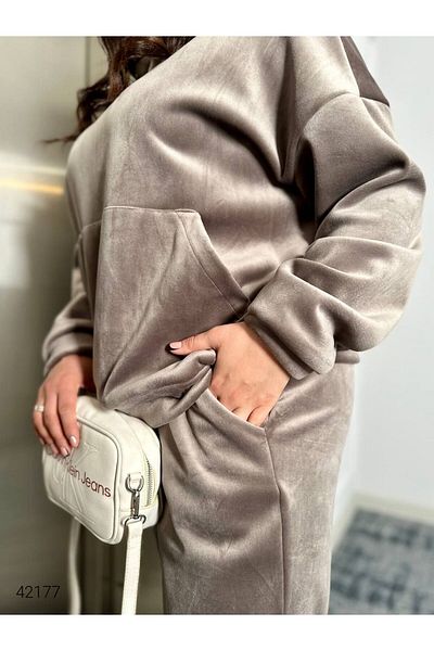 Bigsize Women's plus size velvet tracksuit 8072
