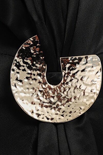 Setre Rochie neagră cu mânecă lungă, cu gât cu șold, cu detaliu de cataramă în talie