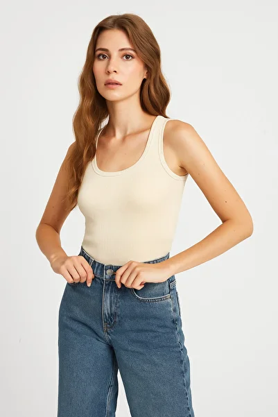 Patreon Women's U-Neck 4-Pack Cotton Cream, Beige, White, Anthracite Ribbed Undershirt