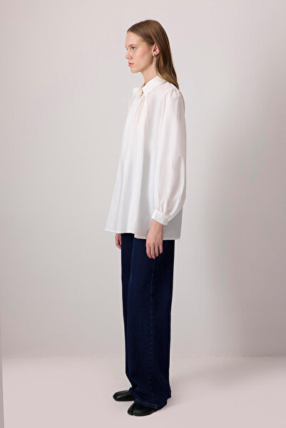 Touché Privé 100% Cotton Rose Detail Shirt