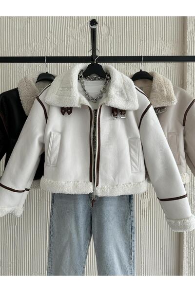 FERZOLAİO White Leather Jacket with Fur Detail