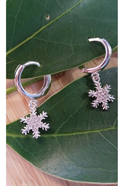 Monalisa Home أقراط فضية اللون فاخرة على شكل ندفة الثلج