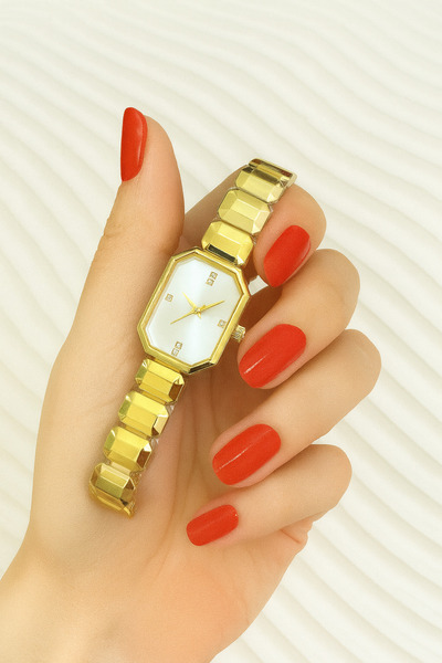 LOOQ Octagon Design New Model Women's Wristwatch