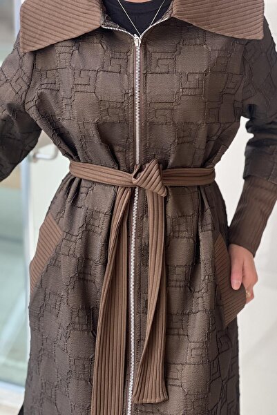 Nuss Πλεκτό με μοτίβο με λεπτομέρεια καπάκι με φερμουάρ