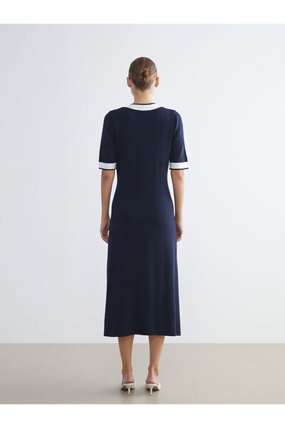 LC Waikiki Timeless Store: Timeless Recommendations |   V-Neck Knitwear Dress