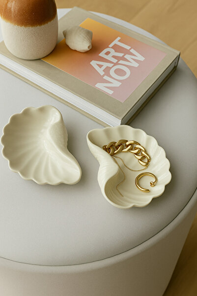 Lariven Deniz Kabuğu Şeklinde Dekoratif Kase (1 Adet)