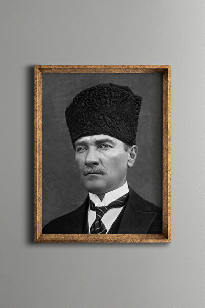 epiqart أتاتورك - إطار منقوش عتيق