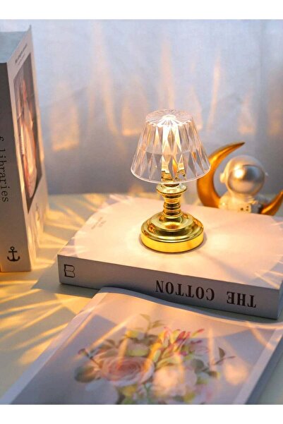 Arma مصباح طاولة ذهبي مقاس 14 سم