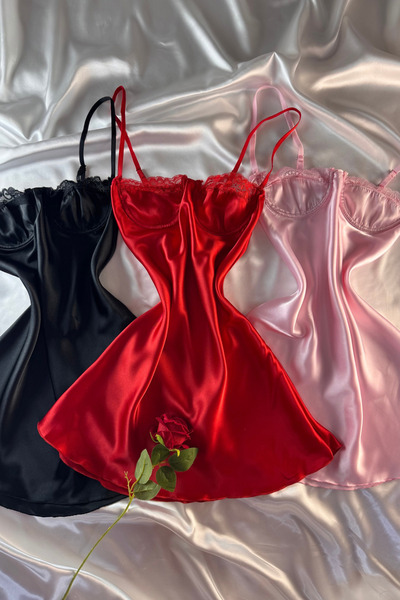 Madame Mercy Göğüs kaldıran Balenli beli oturtmalı 3’lü elbise seti