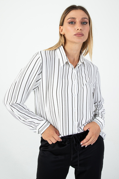 Nuevo Cămașă de damă cu dungi albe și negre – Țesătură marocană fluidă cu mân...