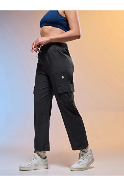Technosport By Styli Women Solid Slim Fit Sports Cargo Track Pants