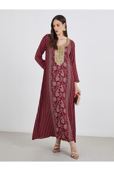 Maxim Creation By Styli Golden Jari Thread V Neck Jalabiya