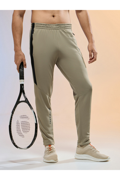 Technosport By Styli Men Contrast Side Panel Slim Fit Track Pants