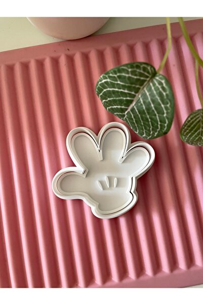 By Selen Suyolcu ختم وقاطع ديزني - 8 سم