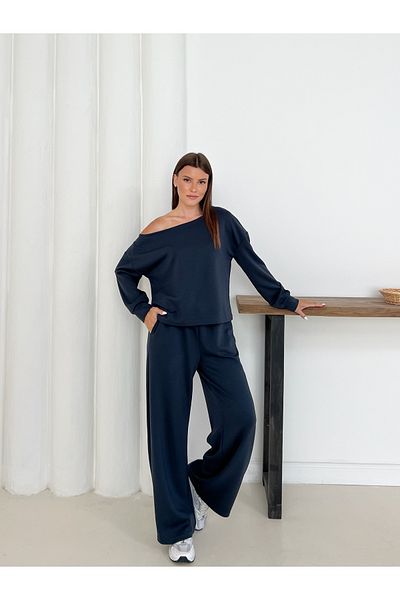 Gameyal Women's Modal Fabric Off Shoulder Sweatshirt and Trousers Set