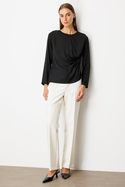 Ekol Front Gathered Crew Neck Blouse