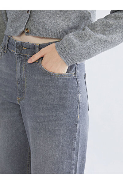 LC Waikiki Create Your Style from Uzg Store |   Boyfriend Fit Women's Jeans