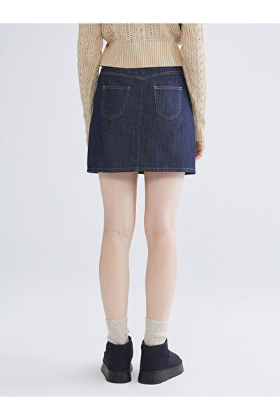 LC Waikiki Alegeri strălucitoare de la Shining Store |   Fusta mini din denim cu croiala strânsă