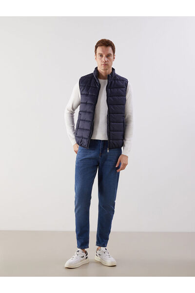 LC Waikiki Standard Mold Stand Collar Men's Puffer Vest