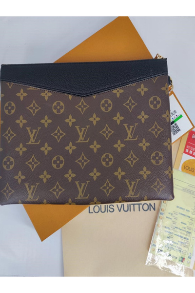 Other Women's leather pouch