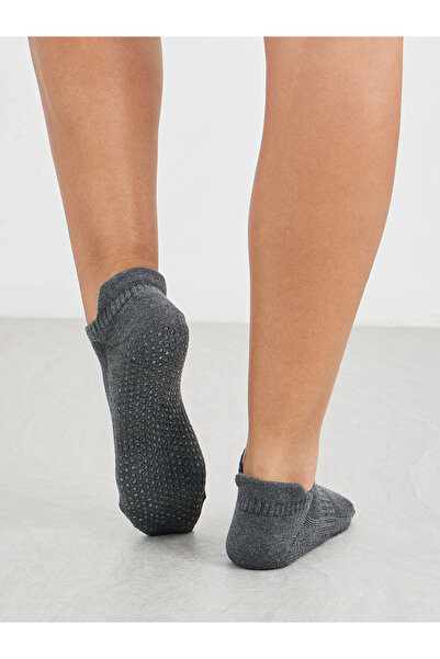 Styli Textured Breathable Silicon Pad Tab Yoga Socks