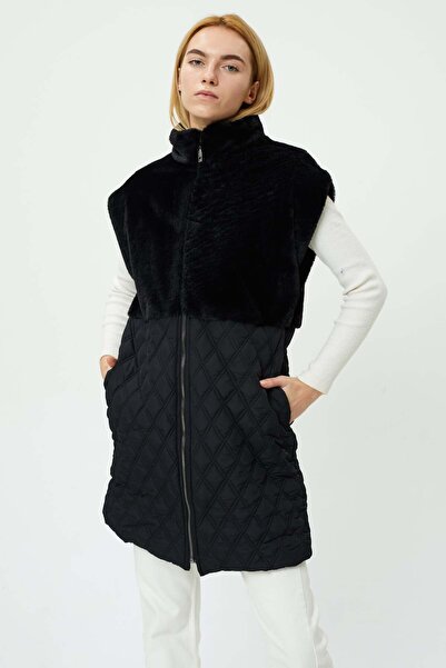 Veger Special Design Flowered Vest with Quilted Details