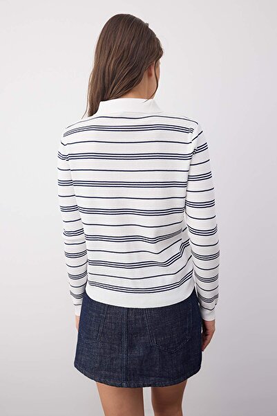 Trendyol Collection Wardrobe Essentials Ecru Premium Yarn Knitwear Sweater | Twoaw26Kz001421