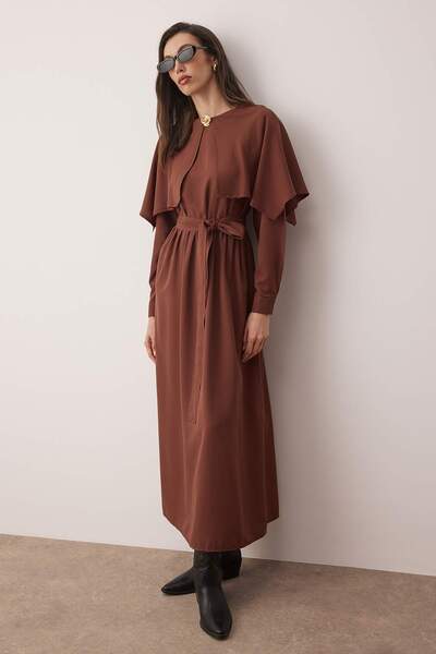Trendyol Modest Brown Gold Floral Accessory Detailed Woven Dress Tctaw26Eb00031