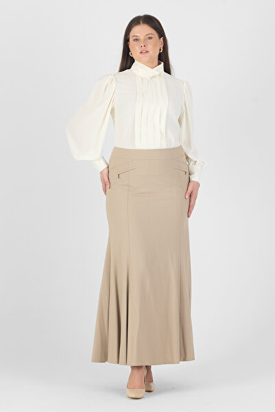 G-Line Stone ColorMaxiLength Pleated Back FishModelSkirt