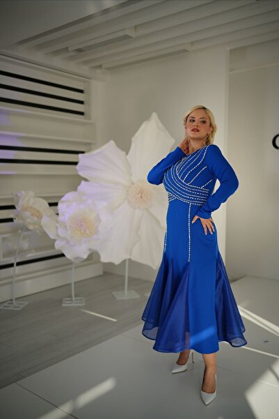 White Corner 2923 DÜZ KESİM TASARIM ELBİSE
