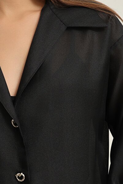 Setre Siyah Ceket Yaka Dökümlü Gömlek