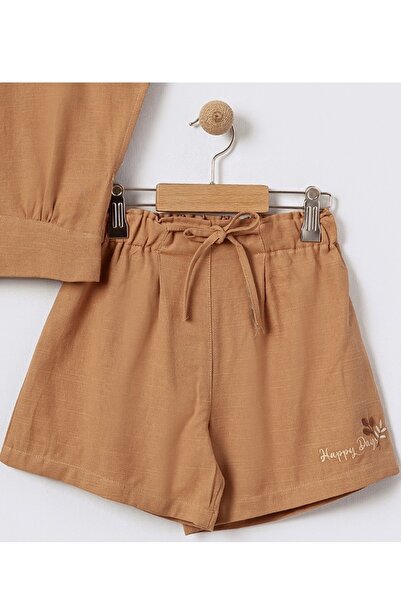 Bebüş Дівчачий літній комплект з шортами з коричневими ґудзиками та вишивкою 15624