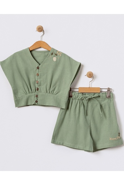 Bebüş Дівчачий літній комплект із шортами з зеленими ґудзиками та вишивкою 15624