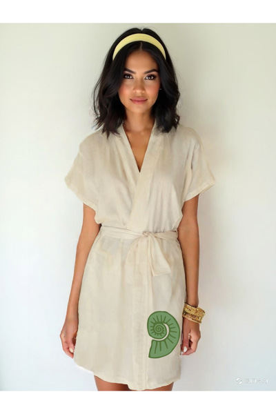 Kidilia Ecru Color Low Sleeve Muslin Kimono with Green Seashell Image