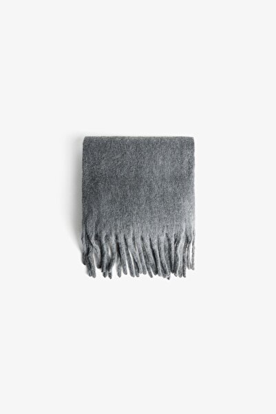 Bershka Solid-coloured scarf