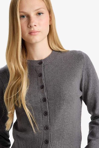 DeFacto New Season Coool Slim Fit Slim Fit Crew Neck Buttoned Cardigan
