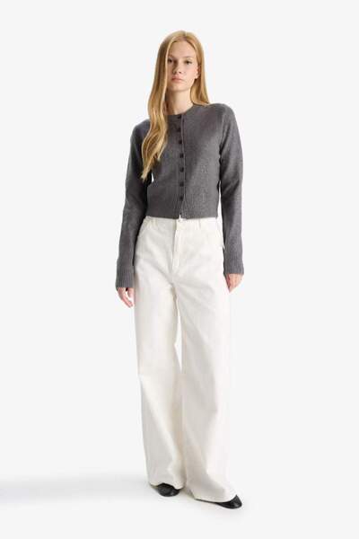 DeFacto New Season Coool Slim Fit Slim Fit Crew Neck Buttoned Cardigan