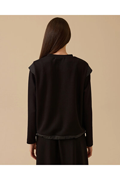 SCL Stripe Detailed Lace-Up Sweatshirt