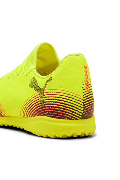 Puma Unisex FUTURE 8 PLAY TT Football Boots - Yellow
