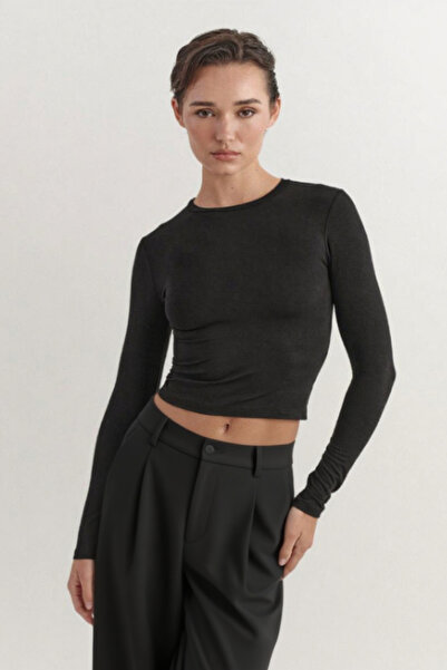 oshebu Siyah – Bisiklet Yaka Basic Uzun Kollu Body