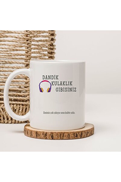 kubdekor Your Headphones Are Your Own Written Illustrative Print Mug