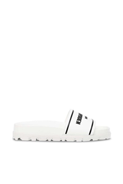 Steve Madden صندل نسائي مفتوح الأصابع