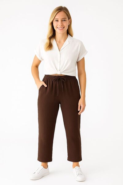 enmodaiçgiyim Dark Brown 100% Cotton Muslin Fabric Women's Trousers – Narrow Leg, Pockets, Comfortable Fit Casual Trousers