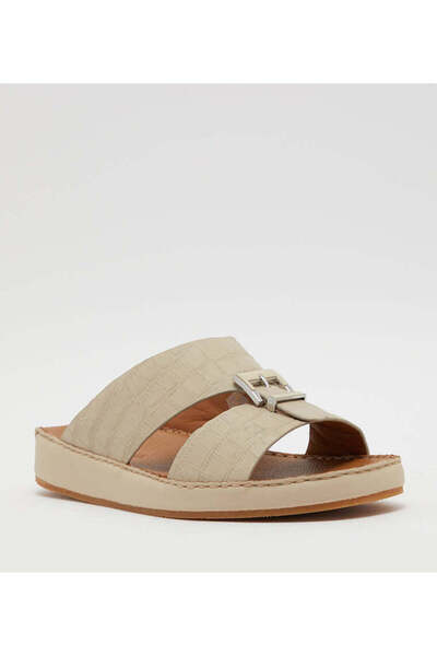 Steve Madden Mens Sm02-A White Arabic Sandals