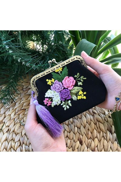 Home Mini Wallet Black Linen with 3D Rococo Technique Treatment of 15X10 Dimensions. 100% Handwork