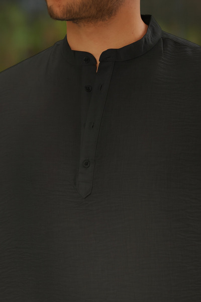 Miron Men's Black Judge Collar Buttoned Linen Shirt - Short Sleeve - 2536
