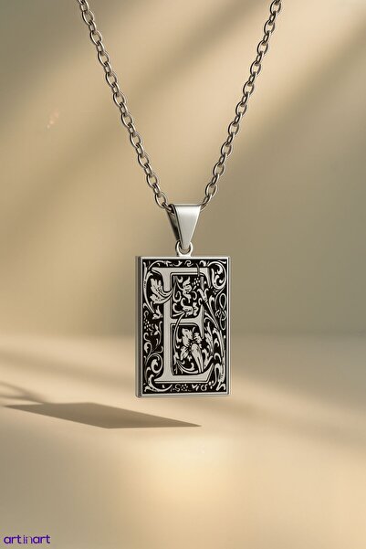 ArtinArt 316L Paslanmaz Çelik Monogram Vintage Harf Plaka Kolye • Hediye Kutu...