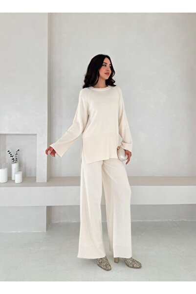 BisuModa طقم بلوفر وسروال تريكو بتفاصيل YIRTMAST